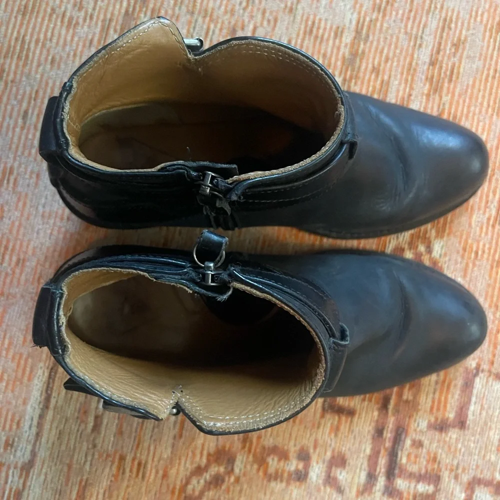 Black Leather Ankle Boots- John Fluevog - Picture 7 of 7